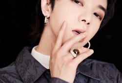最新明星爆料华晨宇,神秘女友身份引网友热议
